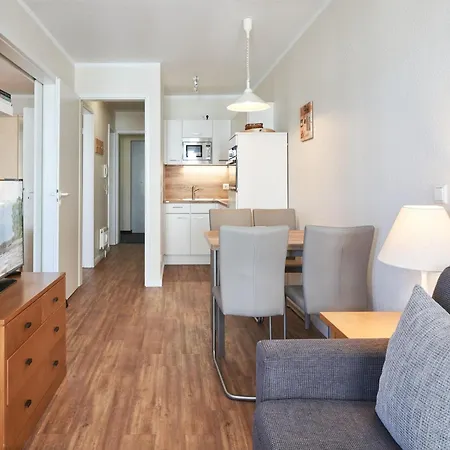 Strandnah In Mit Balkon Und Wlan Apartment Sellin (Rugen)