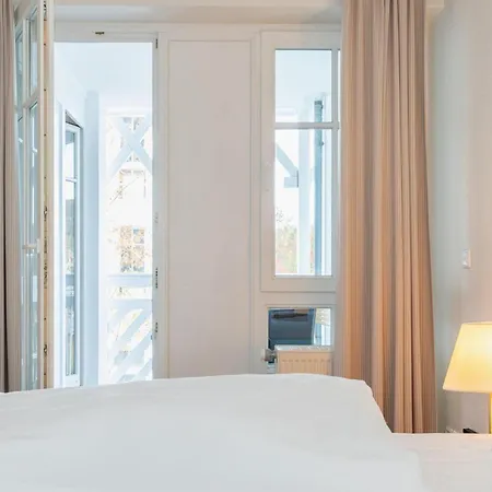 Apartment Strandnah In Mit Balkon Und Wlan *